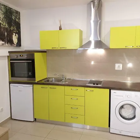 Franky Apartment *